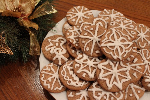 Как приготовить новогоднее песочное печенье с корицей: пошаговый рецепт | Счастливые родители